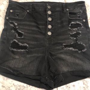 American Eagle Curvy Shorty!